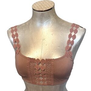 Women’s Bralette With Lace Details Dusty Rose Color New no tags M/L